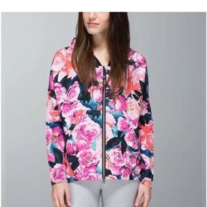 Lululemon Hold Your Om Secret Garden Hoodie Size 12